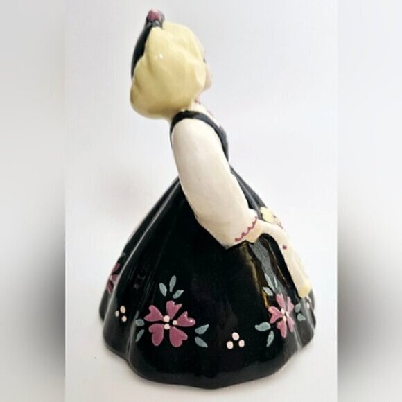 Vintage Squire Ceramics Figurine Girl with Doll – Zaida – California Pottery - Picture 5 of 15